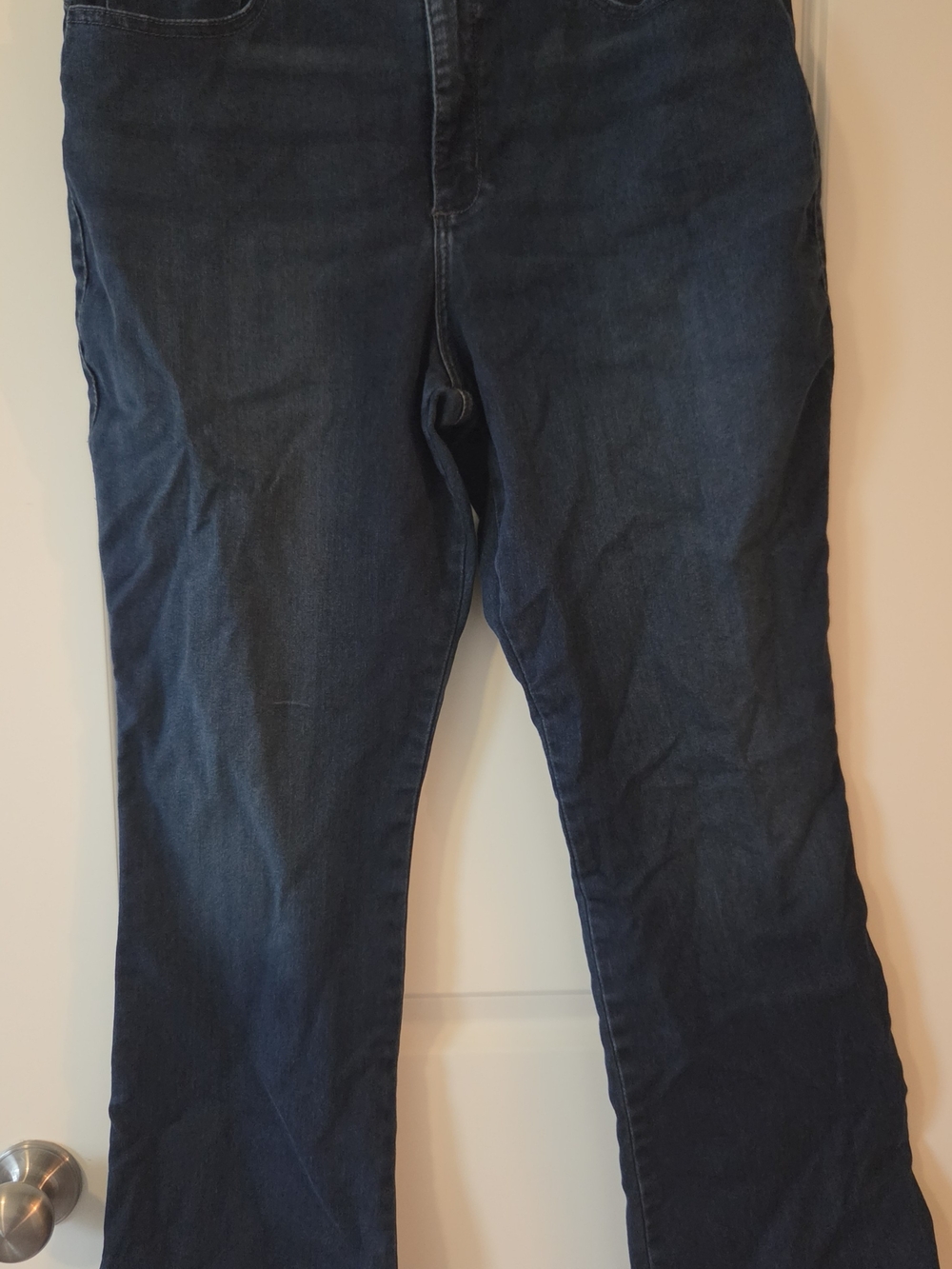 Women's Lee Easy Fit Bootcut Jeans - Classic Fit